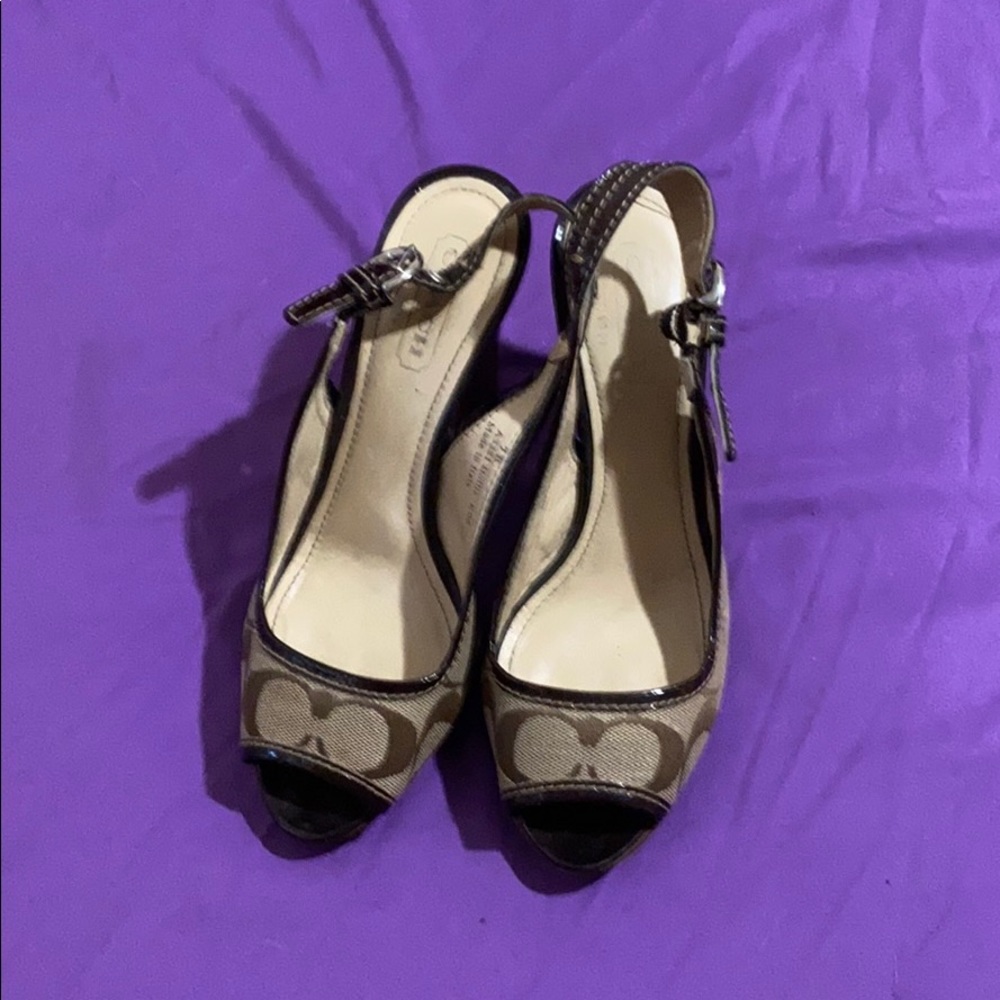 Coach Signature Canvas Heels Size 7